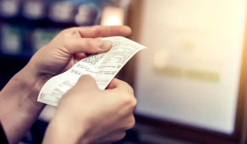 Раздельный бюджет или контроль? Как патриархальные привычки портят отношения