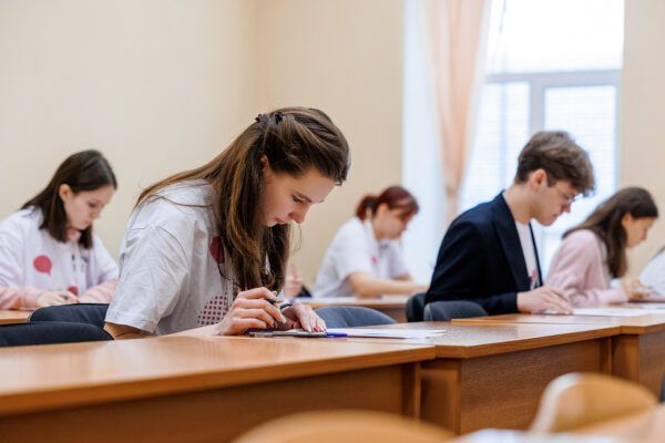 ������������� ��������� ��� �������������: ������ �� ����������