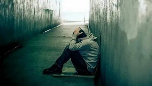 Как справиться с отказом и предательством: ключевые шаги к восстановлению