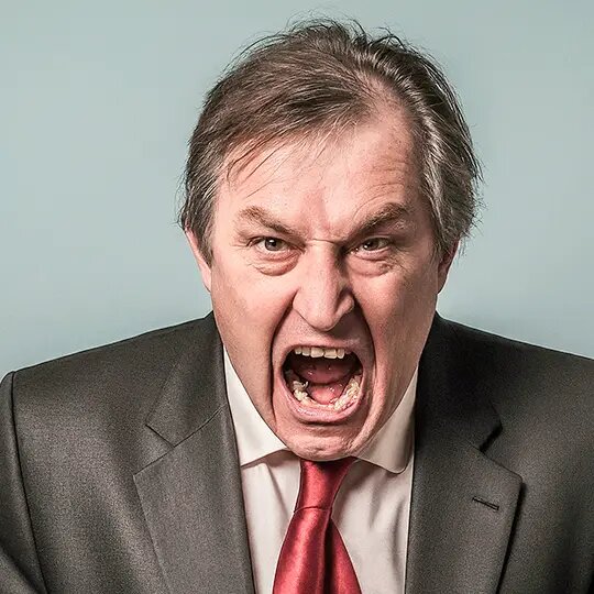 Как реагировать на крик начальника: полезные советы