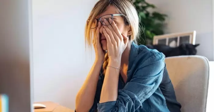 Почему умные и красивые женщины продолжают угождать другим?