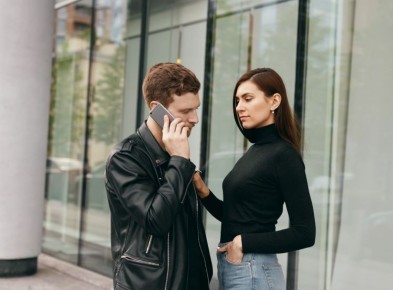 Почему жалость подменяет настоящее тепло