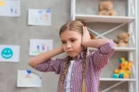 Причины детских истерик: что стоит за слезами?